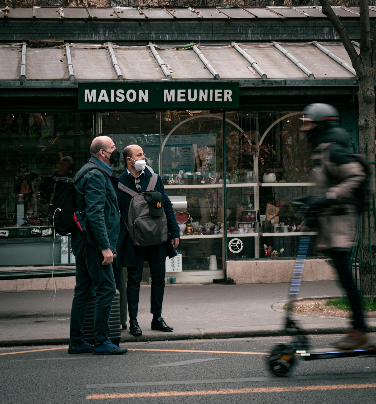 shot of city street
